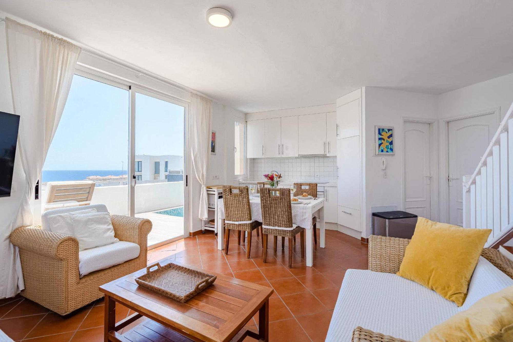 Medano Seaside Villa, Jacuzzi & Pool El Medano  Exterior photo